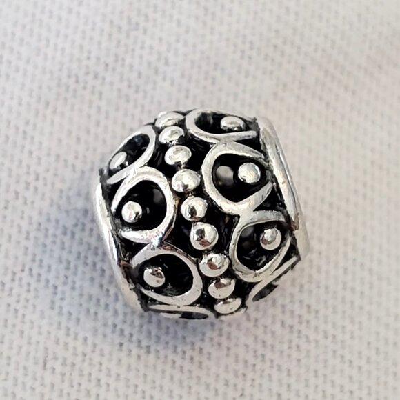 Authentic Pandora Charm Open Work Cloud's Silver Lining - Picture 1 of 3